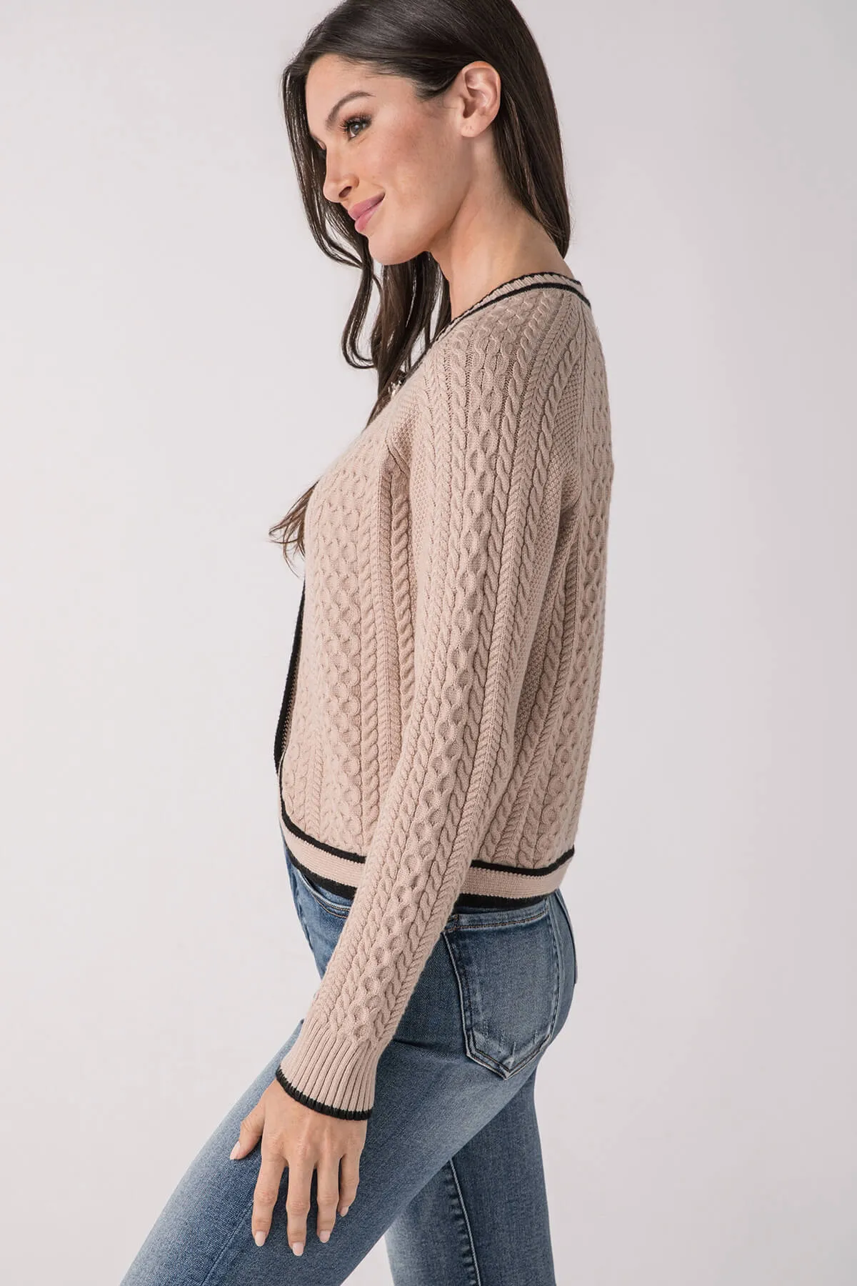 Fate Contrast Hem Cable Knit Cardigan