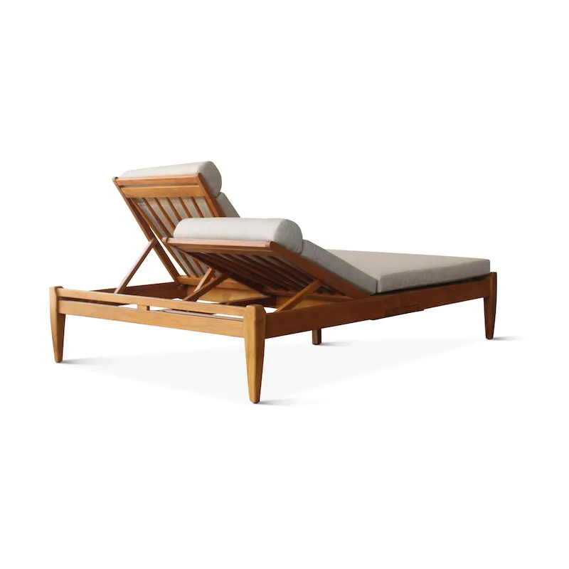 Indoor/Outdoor Formosa Double Chaise